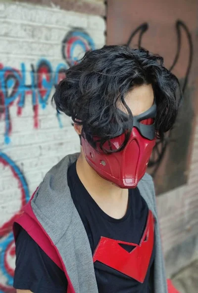ماسک red hood outlaw دو تیکه